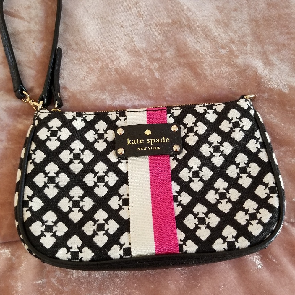 Kate Spade Black and White Wristlet Purse